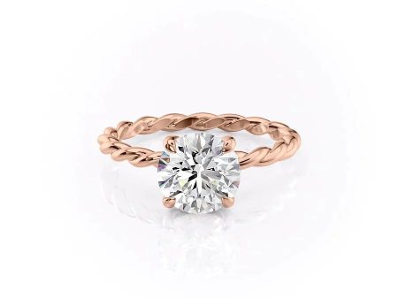 The Alice Set With A 2.5 Carat Round Moissanite Fashion